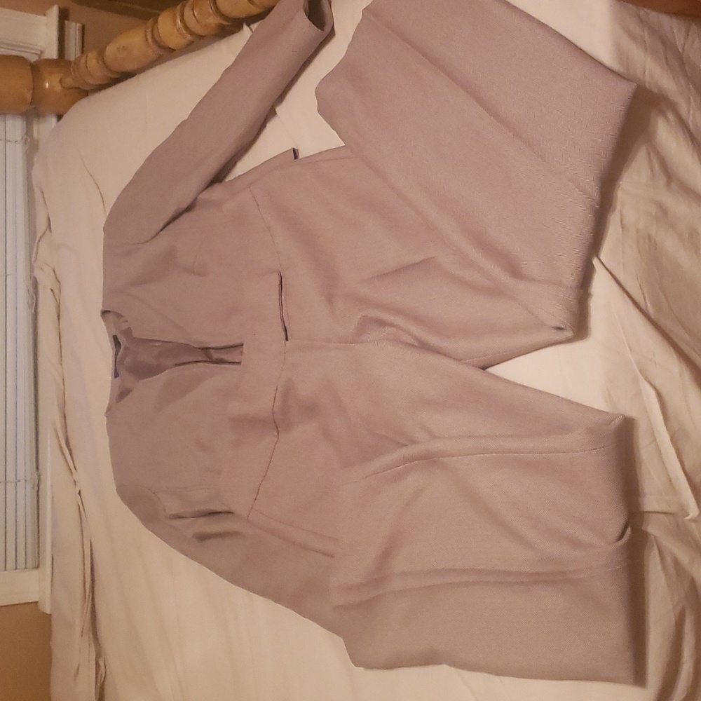 Women's suit